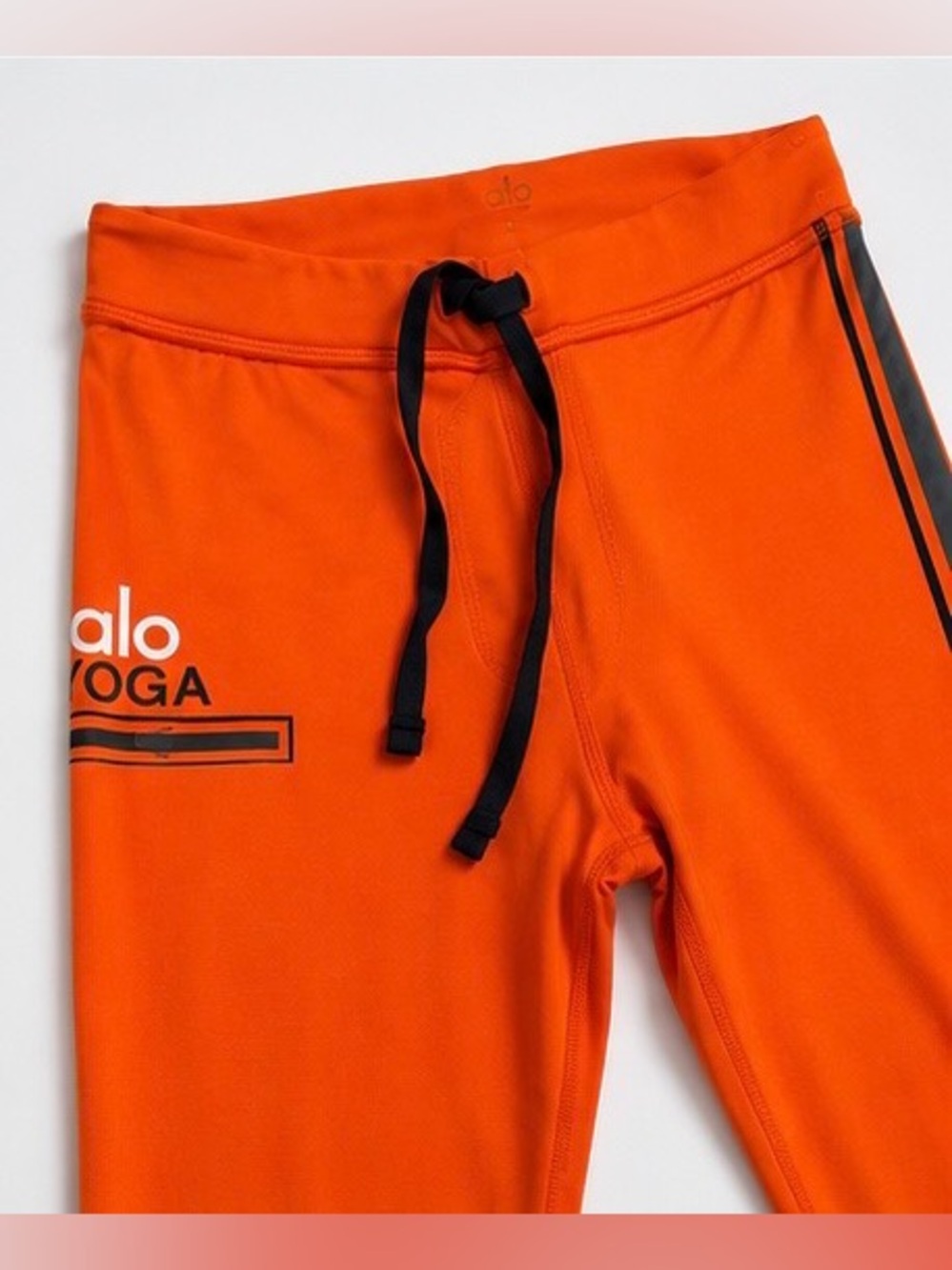 Alo Yoga Orange Performance Leggings Size M Drawstring Athletic Activewear 🧡🖤 - Picture 8 of 9